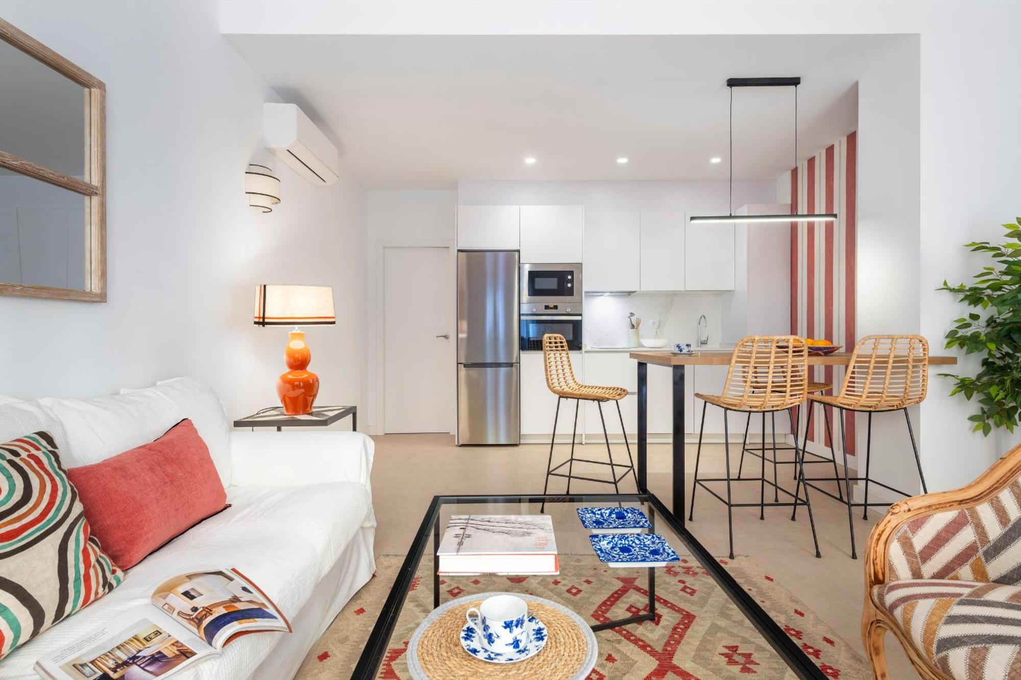 Magno Apartments Monte Carmelo 塞维利亚 外观 照片